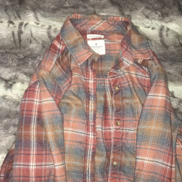 American Eagle Outfitters Tops - American Eagle flannel
